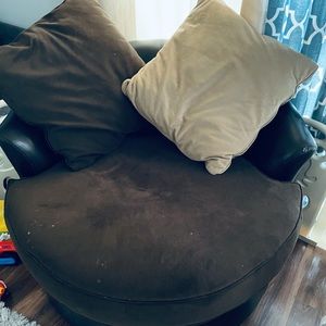 Meet your Posher, Jasmine